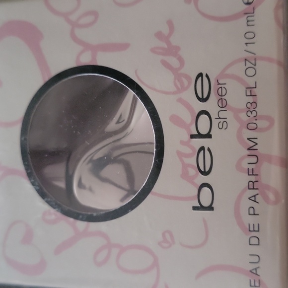 Rae Dunn White and Pink Heart Cosmetic Pouch Size Above Fits Alot Even Cell - Picture 5 of 7